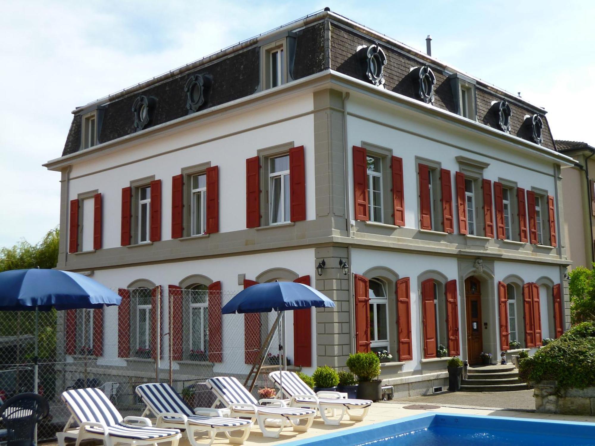 Hotel Garni Villa Carmen La Neuveville Exteriör bild